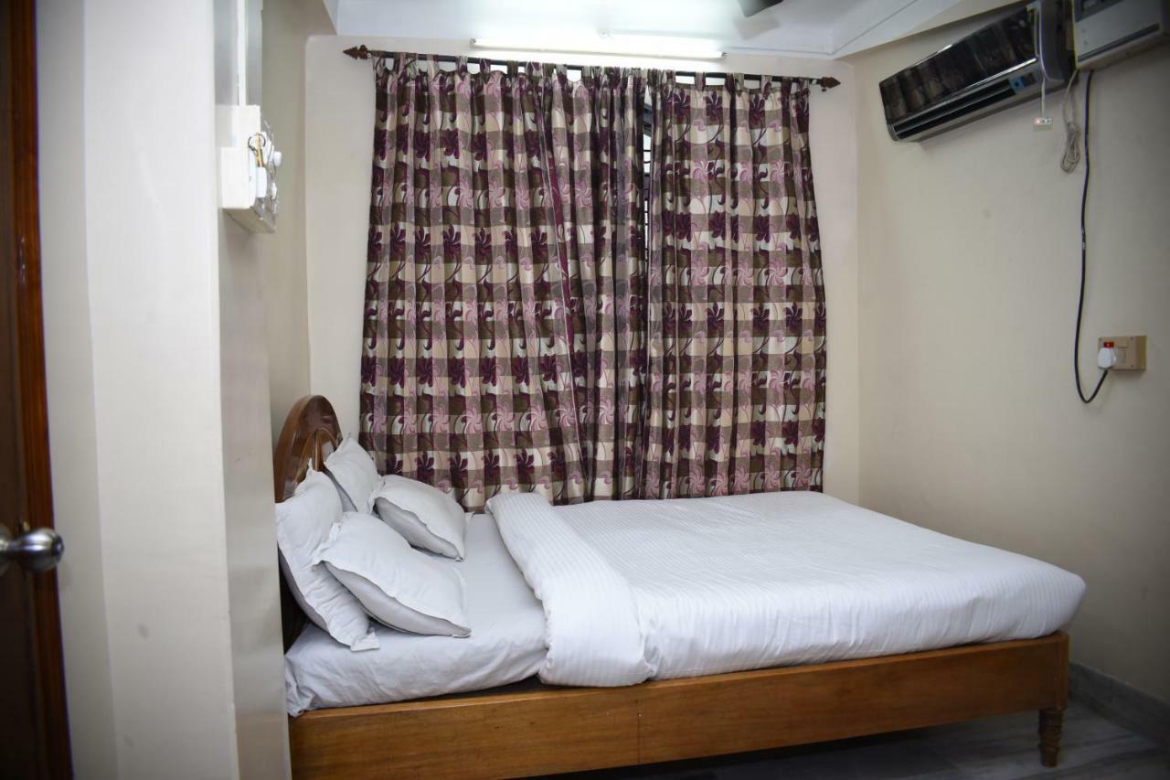 Spot On 37646 Hotel Centre Palace Silchar Zewnętrze zdjęcie